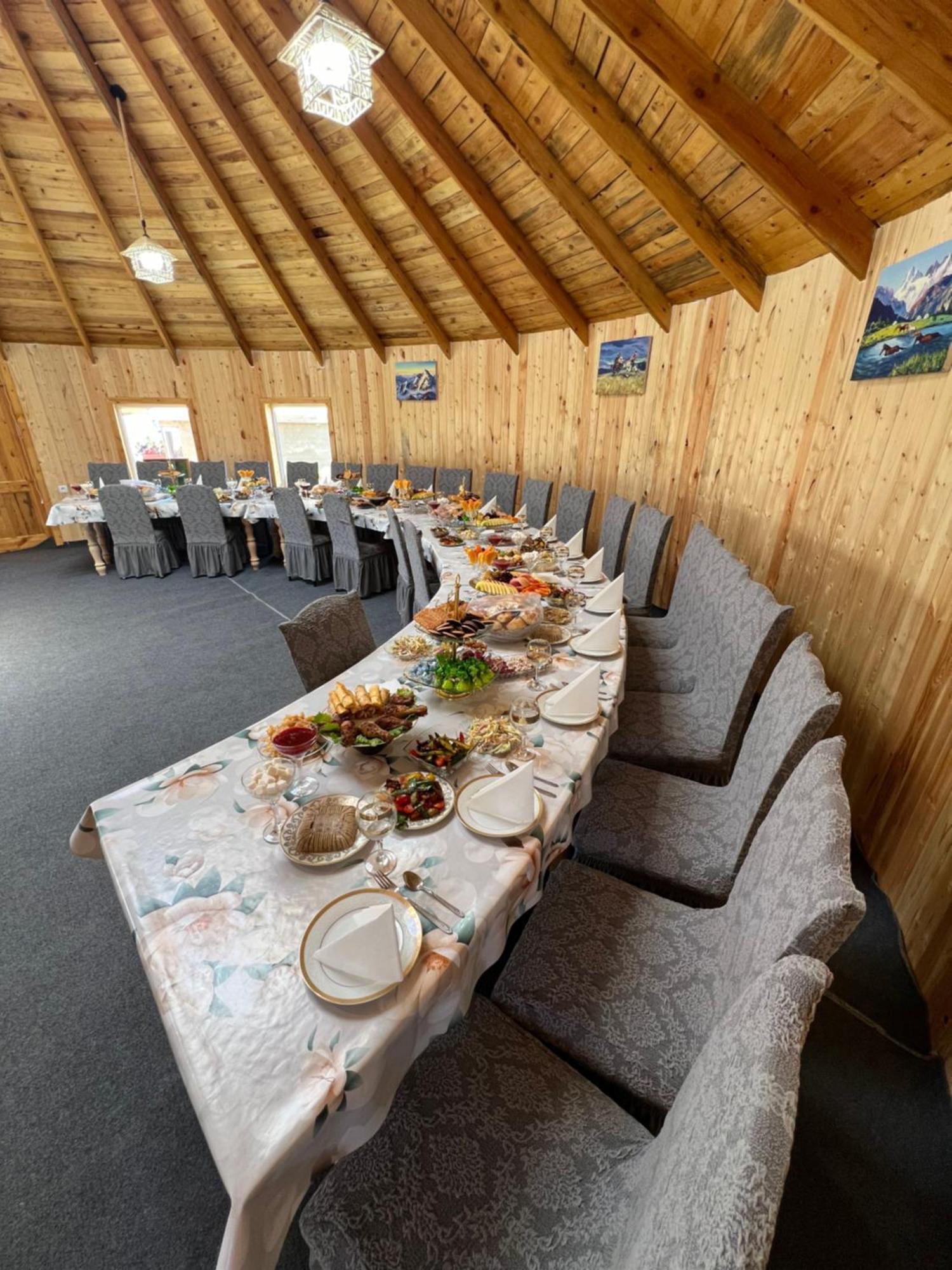 Bosogo Yurt Camp Hotell Bokonbayevo Eksteriør bilde