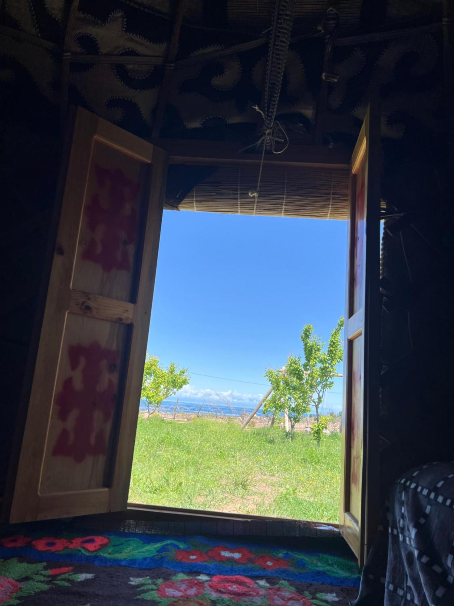 Bosogo Yurt Camp Hotell Bokonbayevo Eksteriør bilde