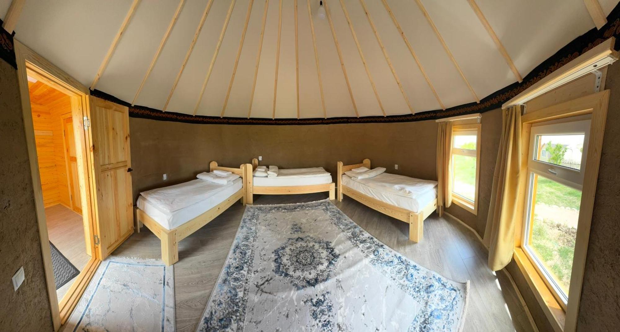 Bosogo Yurt Camp Hotell Bokonbayevo Eksteriør bilde
