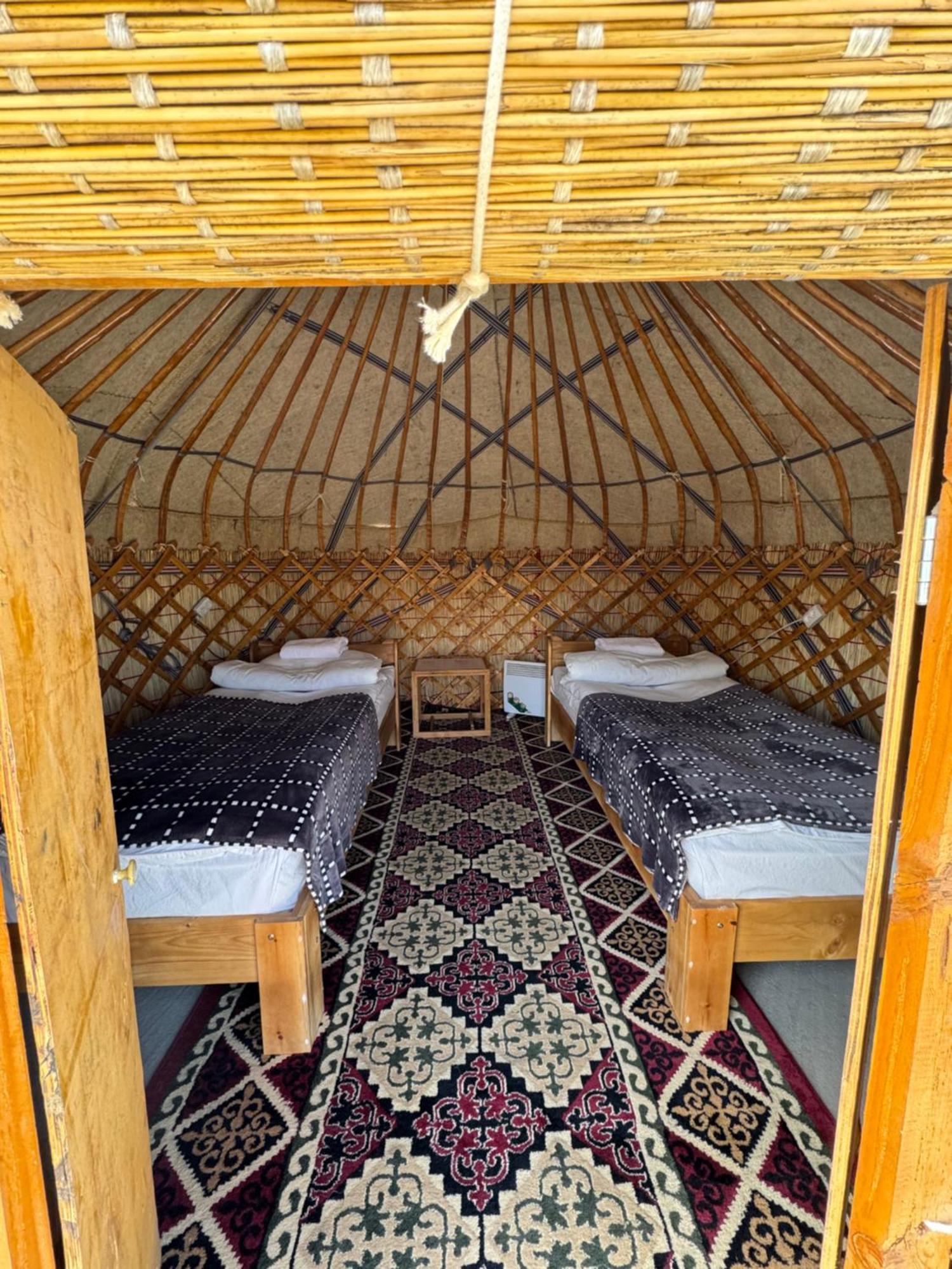 Bosogo Yurt Camp Hotell Bokonbayevo Eksteriør bilde